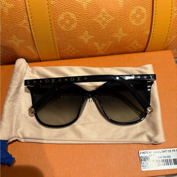 Loui vuitton cat eye sunglasses - Picture 7 of 14
